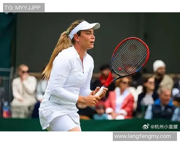 重庆网球队以61分领跑精英赛积分榜展现强劲实力