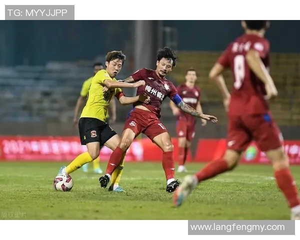 上海足球队在选拔赛中以88分稳居积分榜首位展现强劲实力